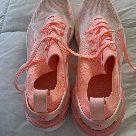 Men's Puma Nitro size 7.5 in lmelon pink. - Picture 2 of 6